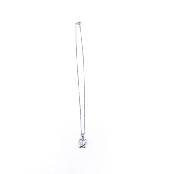 2438FCB3-5426-416E-A80A-7E30AE84DEEC