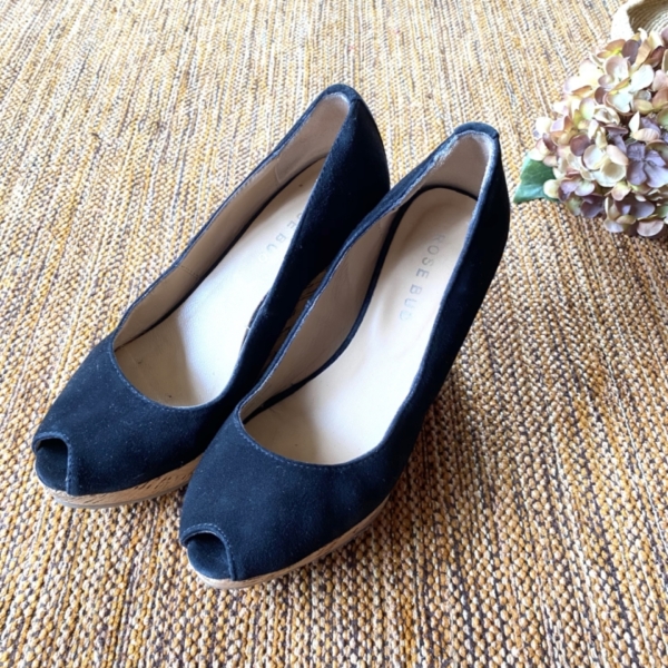 7F0B18BE-80AC-48E9-92B6-264125E91928